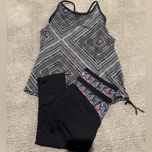 Fabletics Norwalk Tank & Camacan Leggings bundle (tribal/geometric)